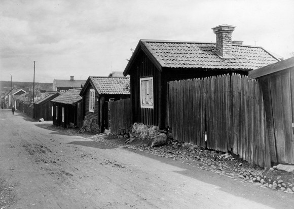 Gruvgatan i Falun. Falun är idag ett världsarv på UNESCO:s världsarvslista, med Falun stad, koppargruvan Stora Kopparberget och bergsmansbygden. Foto från 1924.