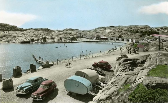 Pinneviksbadet, Lysekil, Bohuslän, handkolorerat vykort, Almquist & Cöster