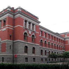 Bild från fasaden till Norges Högsta domstol.