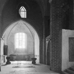 Strängnäs Domkyrka 1933. Frescokapellet sett från mittskeppet.