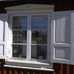 Bevarade originalfönster betyder mycket för upplevelsen och intrycket av en byggnad.